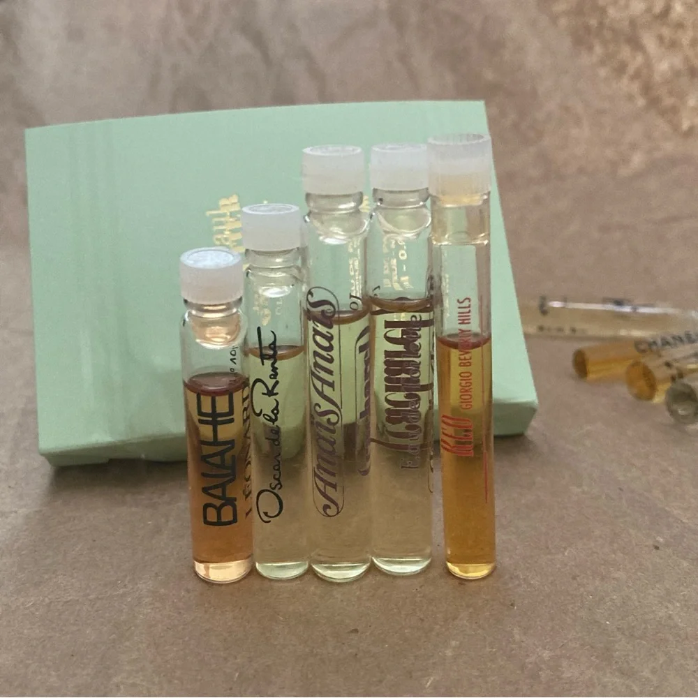 14 pieces sample vials